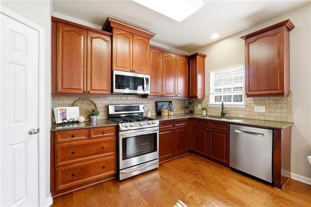 5960 Bridge Stone Court, Cumming, GA 30028