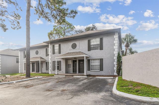 5238 SUNRIDGE PALMS DRIVE 304, Tampa, FL 33617