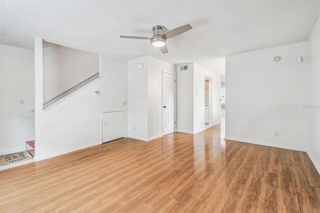5238 SUNRIDGE PALMS DRIVE 304, Tampa, FL 33617