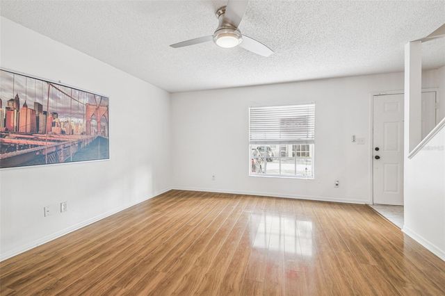 5238 SUNRIDGE PALMS DRIVE 304, Tampa, FL 33617