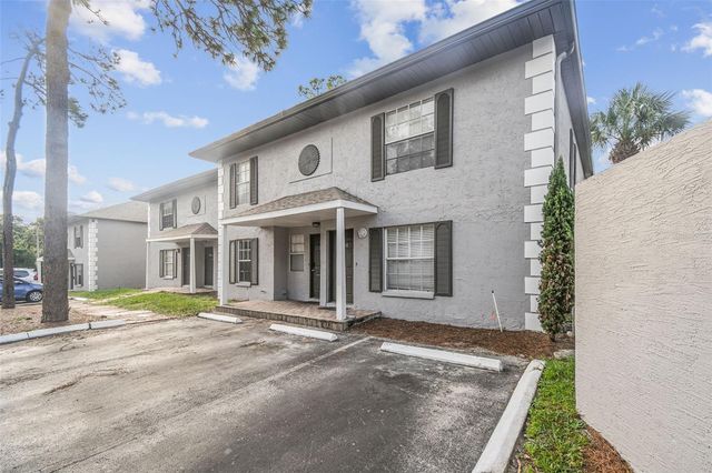 5238 SUNRIDGE PALMS DRIVE 304, Tampa, FL 33617
