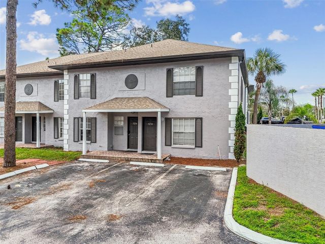 5238 SUNRIDGE PALMS DRIVE 304, Tampa, FL 33617