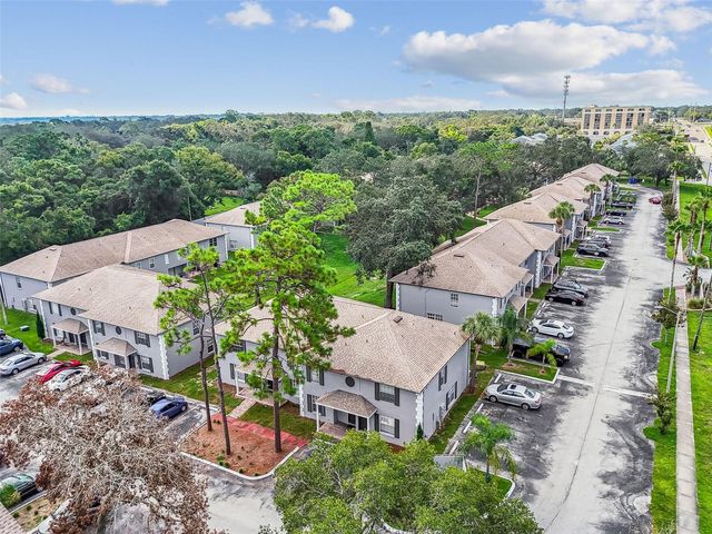 5238 SUNRIDGE PALMS DRIVE 304, Tampa, FL 33617