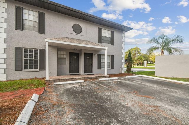 5238 SUNRIDGE PALMS DRIVE 304, Tampa, FL 33617