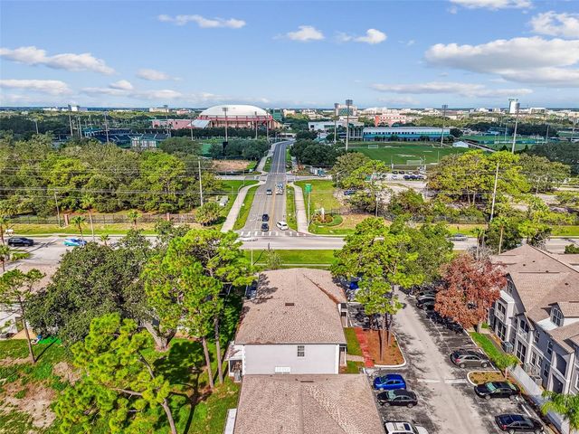 5238 SUNRIDGE PALMS DRIVE 304, Tampa, FL 33617