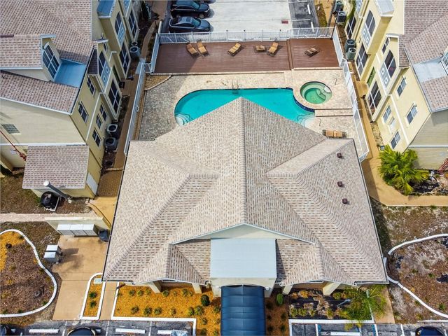 5238 SUNRIDGE PALMS DRIVE 304, Tampa, FL 33617