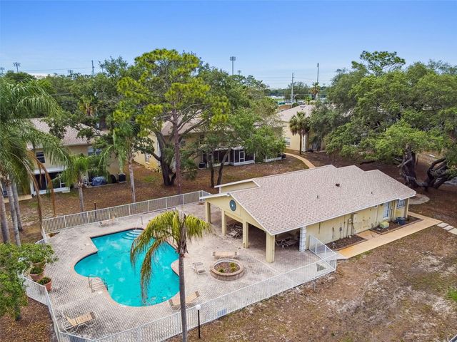 5238 SUNRIDGE PALMS DRIVE 304, Tampa, FL 33617