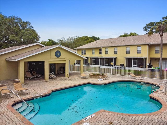 5238 SUNRIDGE PALMS DRIVE 304, Tampa, FL 33617