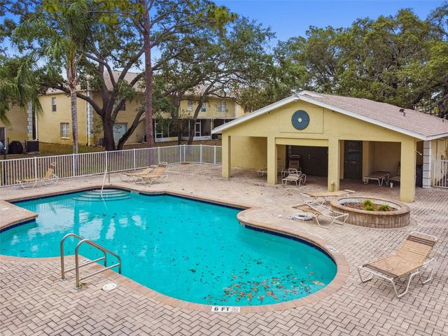 5238 SUNRIDGE PALMS DRIVE 304, Tampa, FL 33617