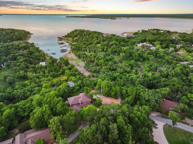 437 Neva Lane, Denison, TX 75020