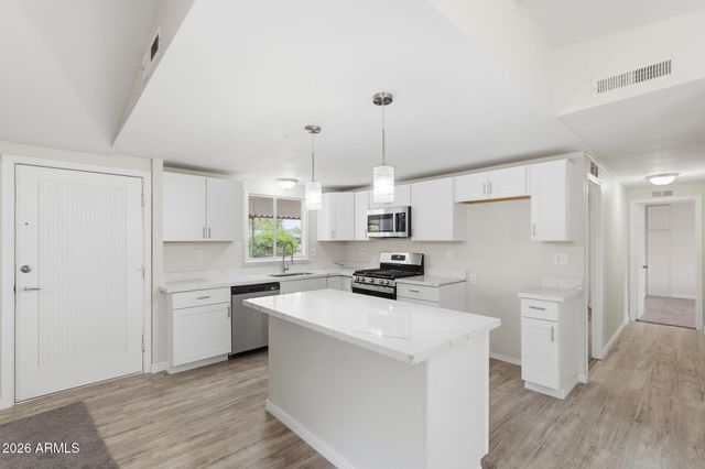 115 S 91ST Street, Mesa, AZ 85208