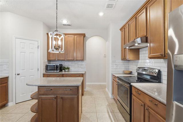 2425 MARACAIBO DRIVE, Kissimmee, FL 34746