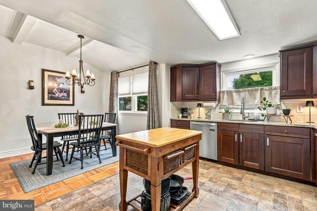 317 LINCOLN AVE S, Cherry Hill, NJ 08002