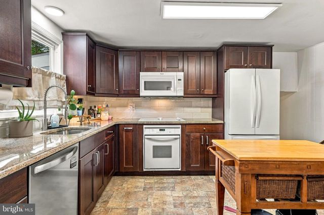 317 LINCOLN AVE S, Cherry Hill, NJ 08002