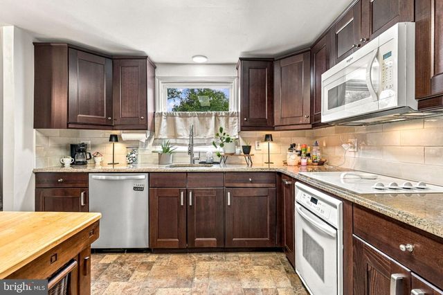 317 LINCOLN AVE S, Cherry Hill, NJ 08002