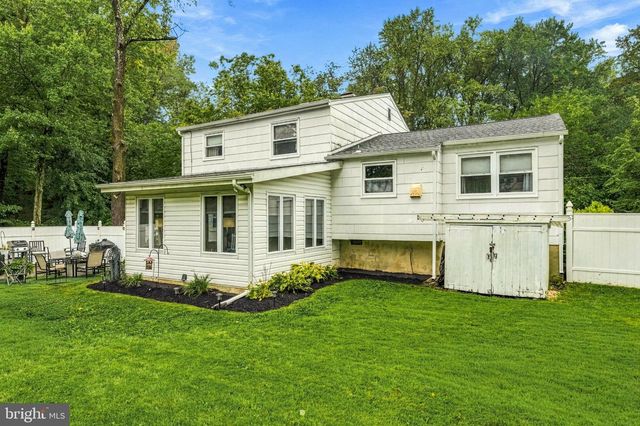 317 LINCOLN AVE S, Cherry Hill, NJ 08002