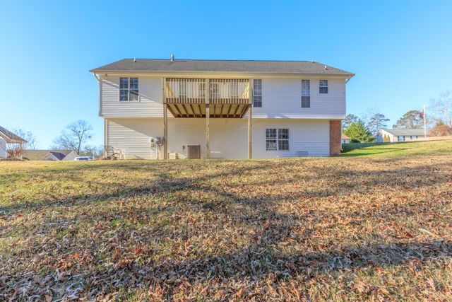 12796 Emerald Creek Circle, Soddy Daisy, TN 37379