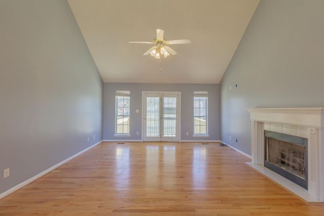 12796 Emerald Creek Circle, Soddy Daisy, TN 37379