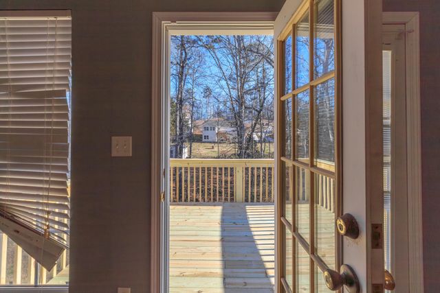 12796 Emerald Creek Circle, Soddy Daisy, TN 37379