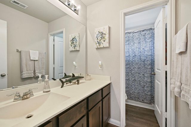 5741 Cerrillos Drive, Bryan, TX 77807