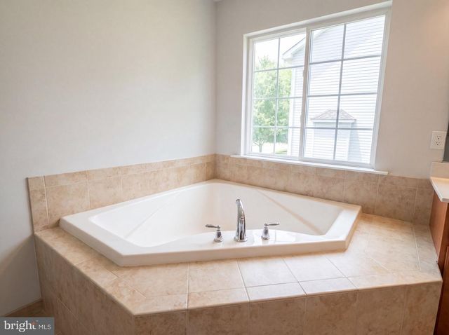 7923 FAWN RUN, Jessup, MD 20794