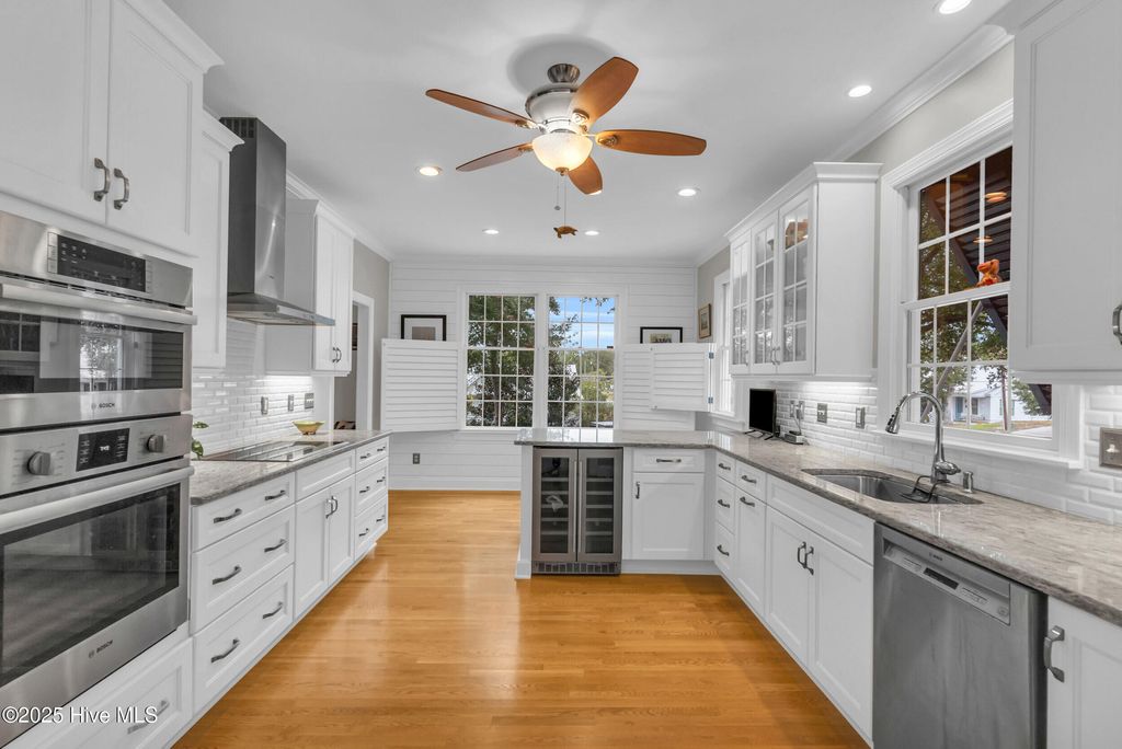 Image 18 of property listing at 500 W St George Street, Southport, NC 28461