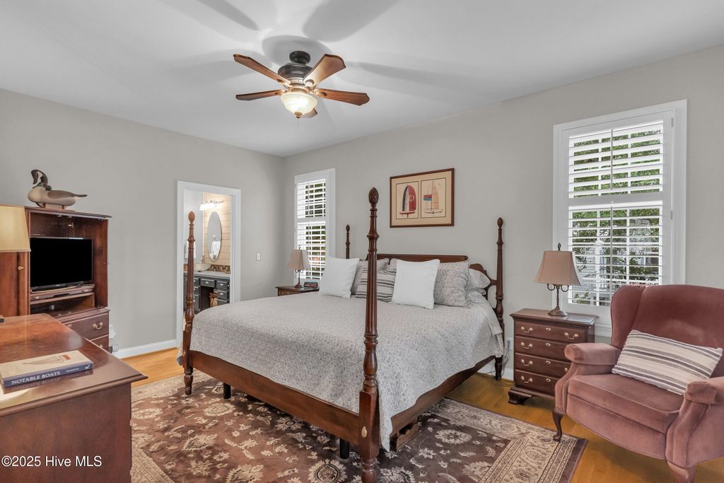 Image 21 of property listing at 500 W St George Street, Southport, NC 28461