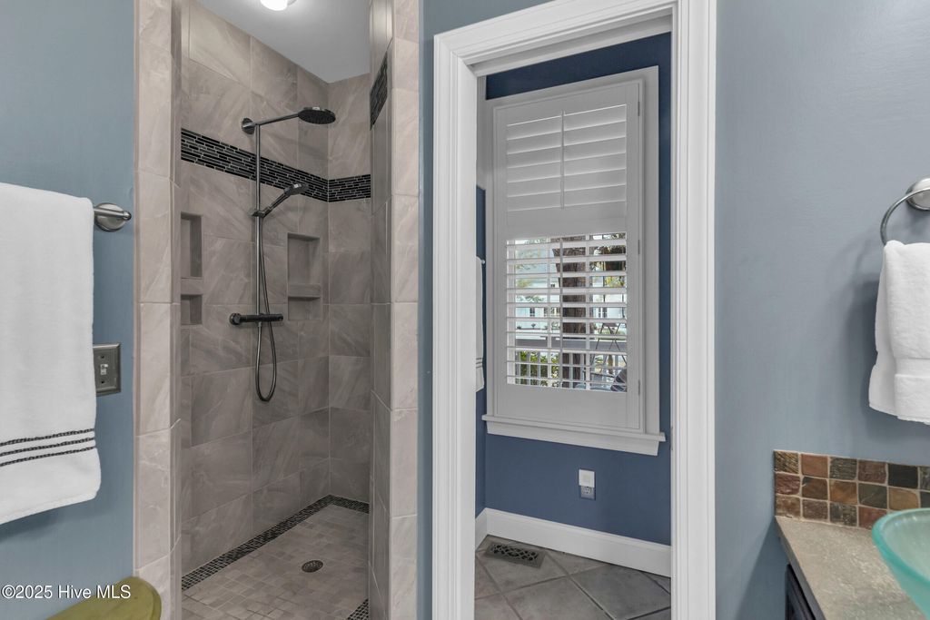 Image 25 of property listing at 500 W St George Street, Southport, NC 28461