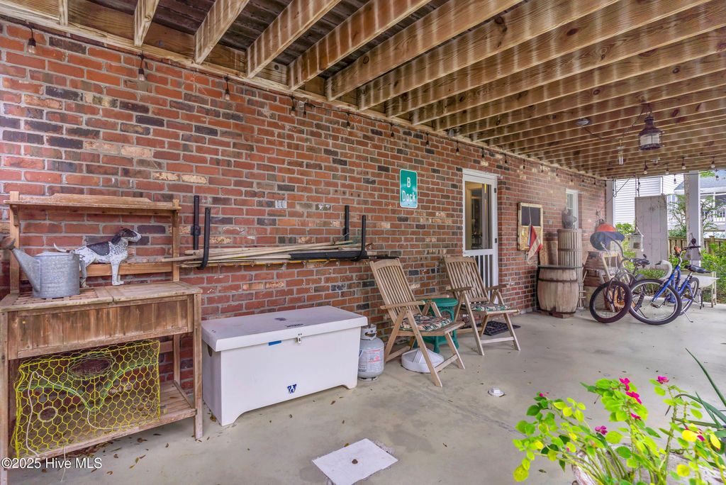 Image 54 of property listing at 500 W St George Street, Southport, NC 28461