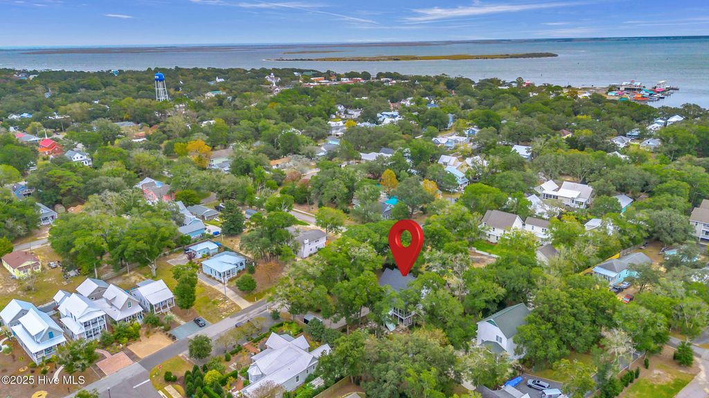 Image 60 of property listing at 500 W St George Street, Southport, NC 28461