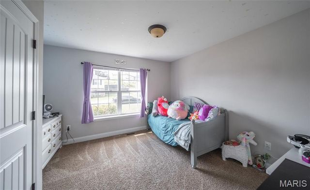 117 Creek View Drive, St Robert, MO 65584