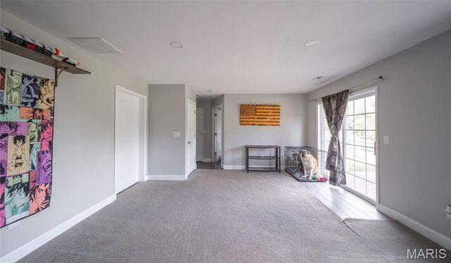 117 Creek View Drive, St Robert, MO 65584