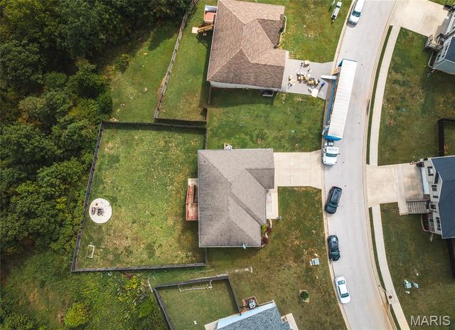 117 Creek View Drive, St Robert, MO 65584