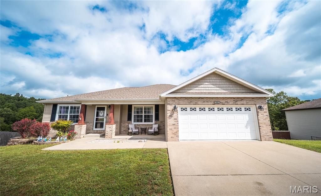 117 Creek View Drive, St Robert, MO 65584