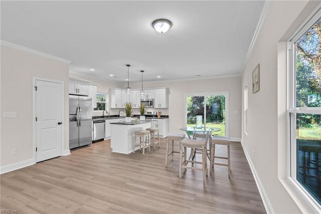 109 N 4th ST, Suffolk, VA 23434