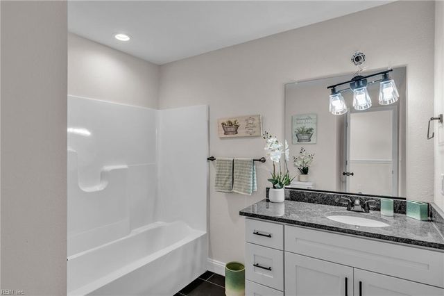 109 N 4th ST, Suffolk, VA 23434
