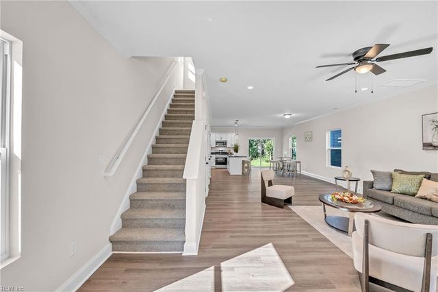 109 N 4th ST, Suffolk, VA 23434