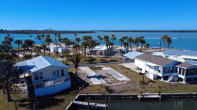 7500 PARK POINTE DRIVE 45, Englewood, FL 34224