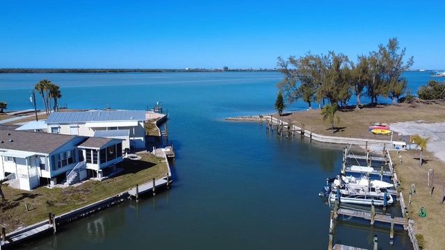 7500 PARK POINTE DRIVE 45, Englewood, FL 34224