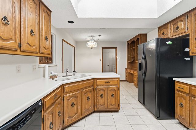 10822 Royal Blf, San Antonio, TX 78239
