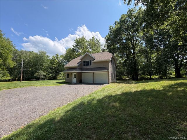 468 Decker Road, Wallkill, NY 12589