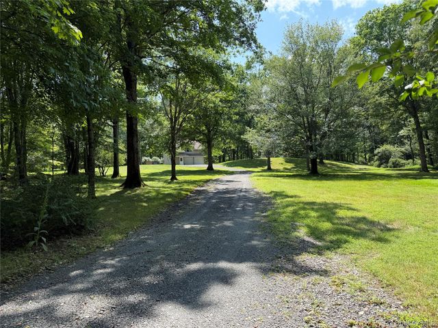 468 Decker Road, Wallkill, NY 12589