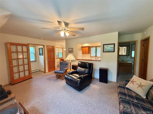 468 Decker Road, Wallkill, NY 12589