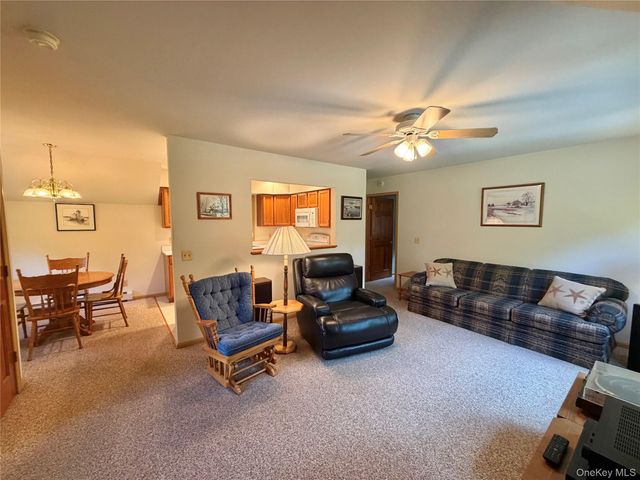 468 Decker Road, Wallkill, NY 12589