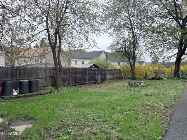 204 Glebe Street, Johnstown, NY 12095