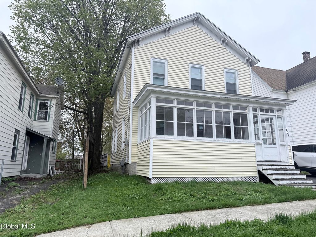 204 Glebe Street, Johnstown, NY 12095