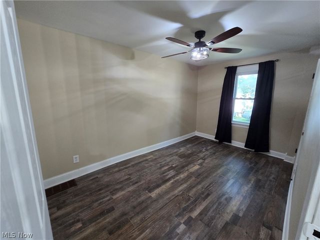 132 E Main Street, South Amherst, OH 44001