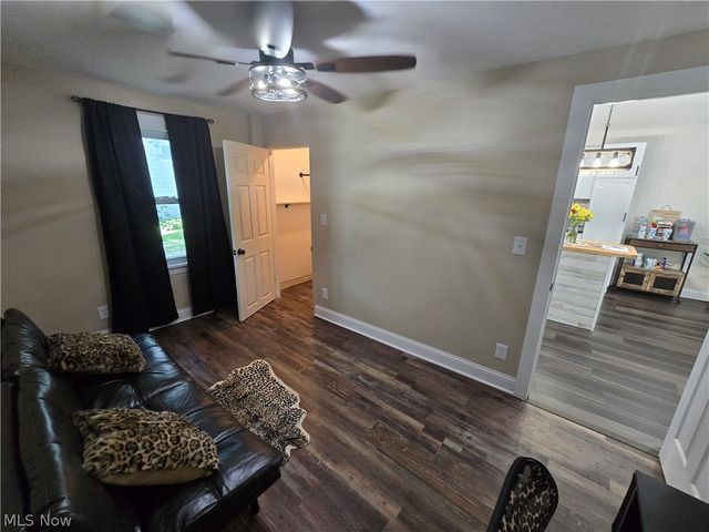 132 E Main Street, South Amherst, OH 44001