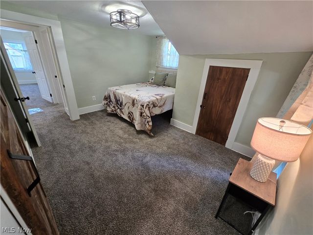 132 E Main Street, South Amherst, OH 44001