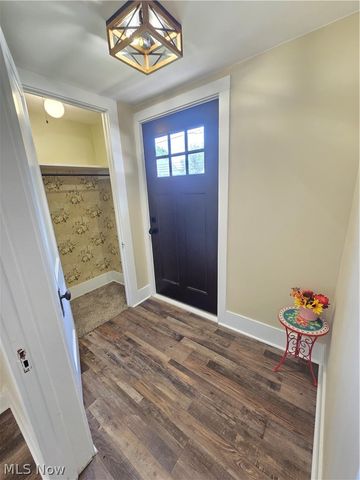 132 E Main Street, South Amherst, OH 44001